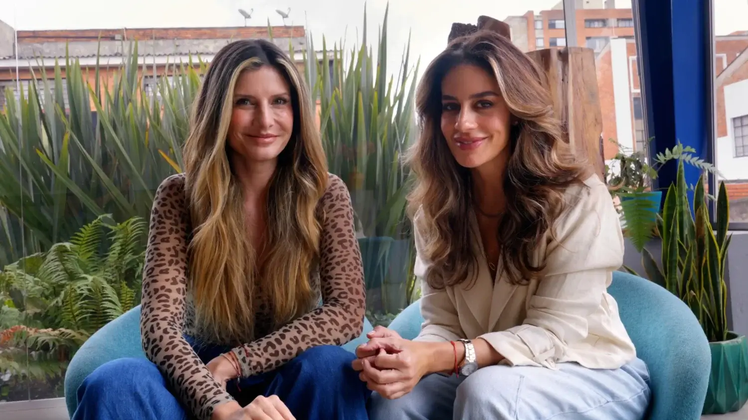 Manuela González y Mabel Moreno protagonistas de la serie "Susana y Elvira"
