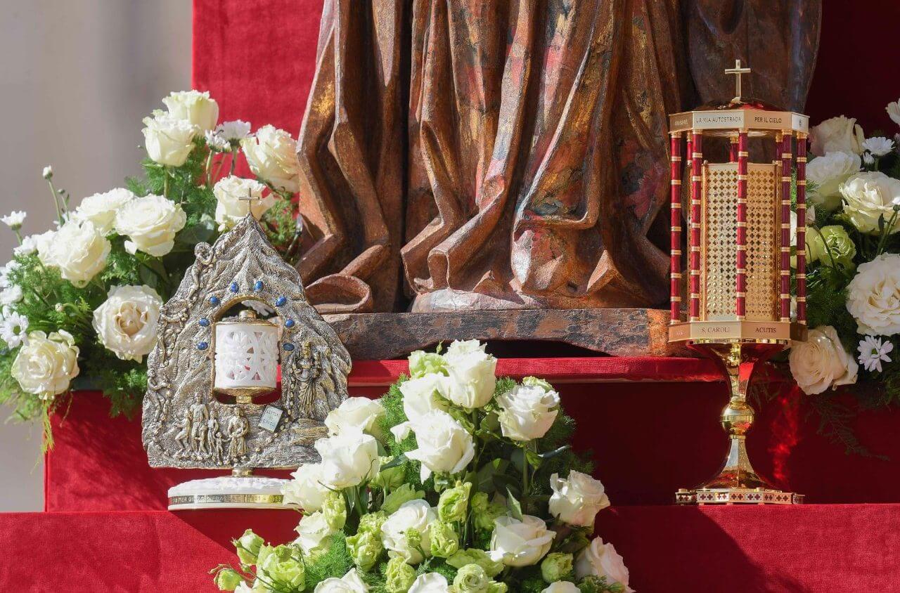 Reliquias de los últimos santos de la Iglesia Católica
