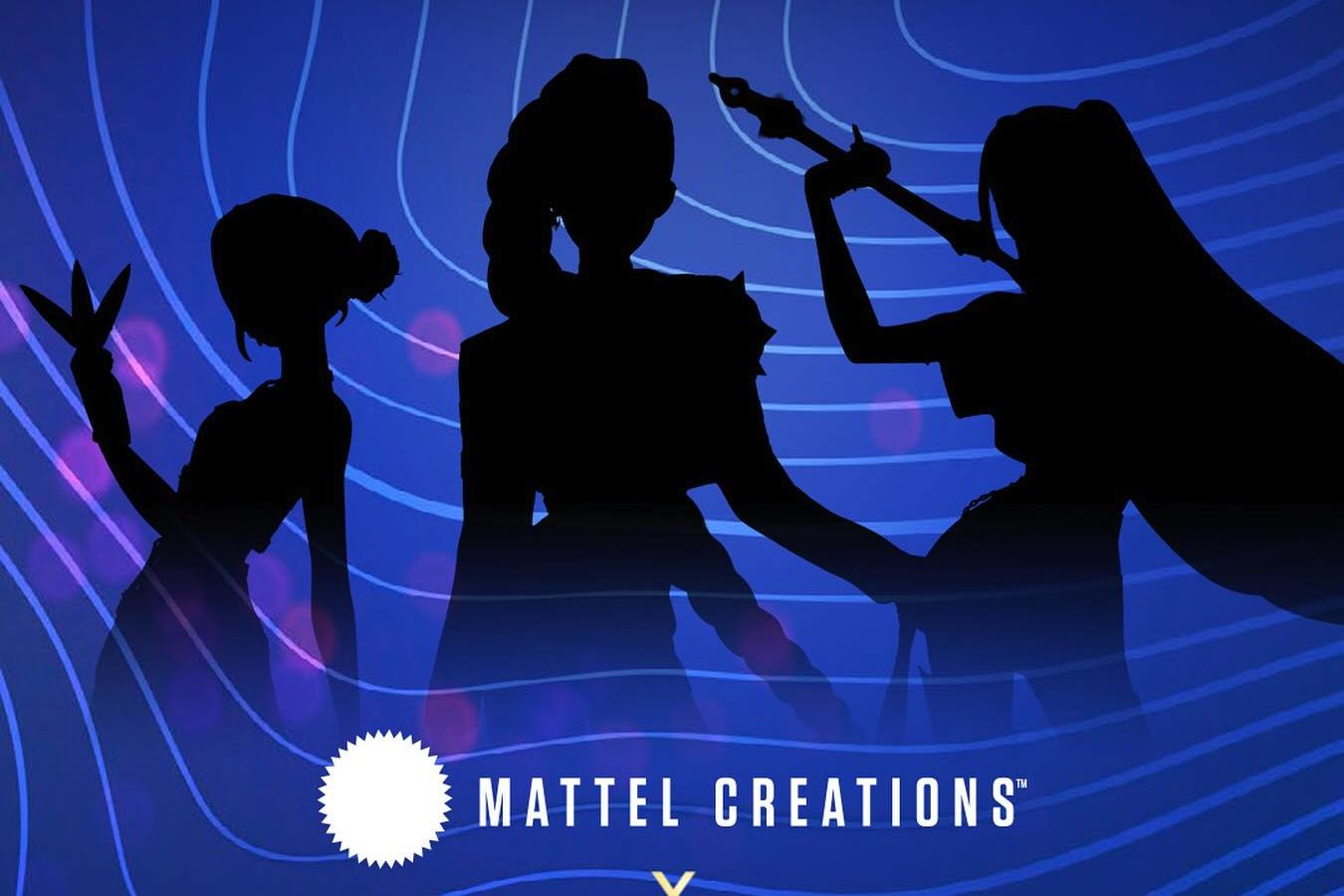 Siluetas de tres integrantes de Las Guerreras K-pop en fondo azul con líneas de luz y el logo de Mattel Creations, representando el anuncio de las Barbies de KPop Demon Hunters
