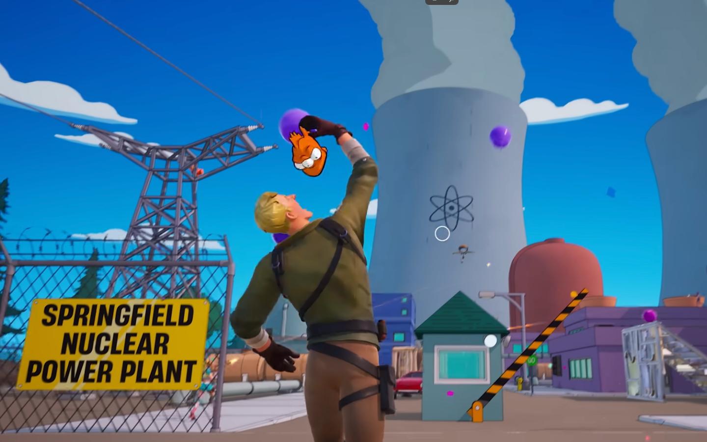 Personaje de Fortnite levanta al pez Blinky frente a la planta nuclear de Springfield, en la colaboración Fortnite x Los Simpson, durante el evento Apocalipsis D’Oh!